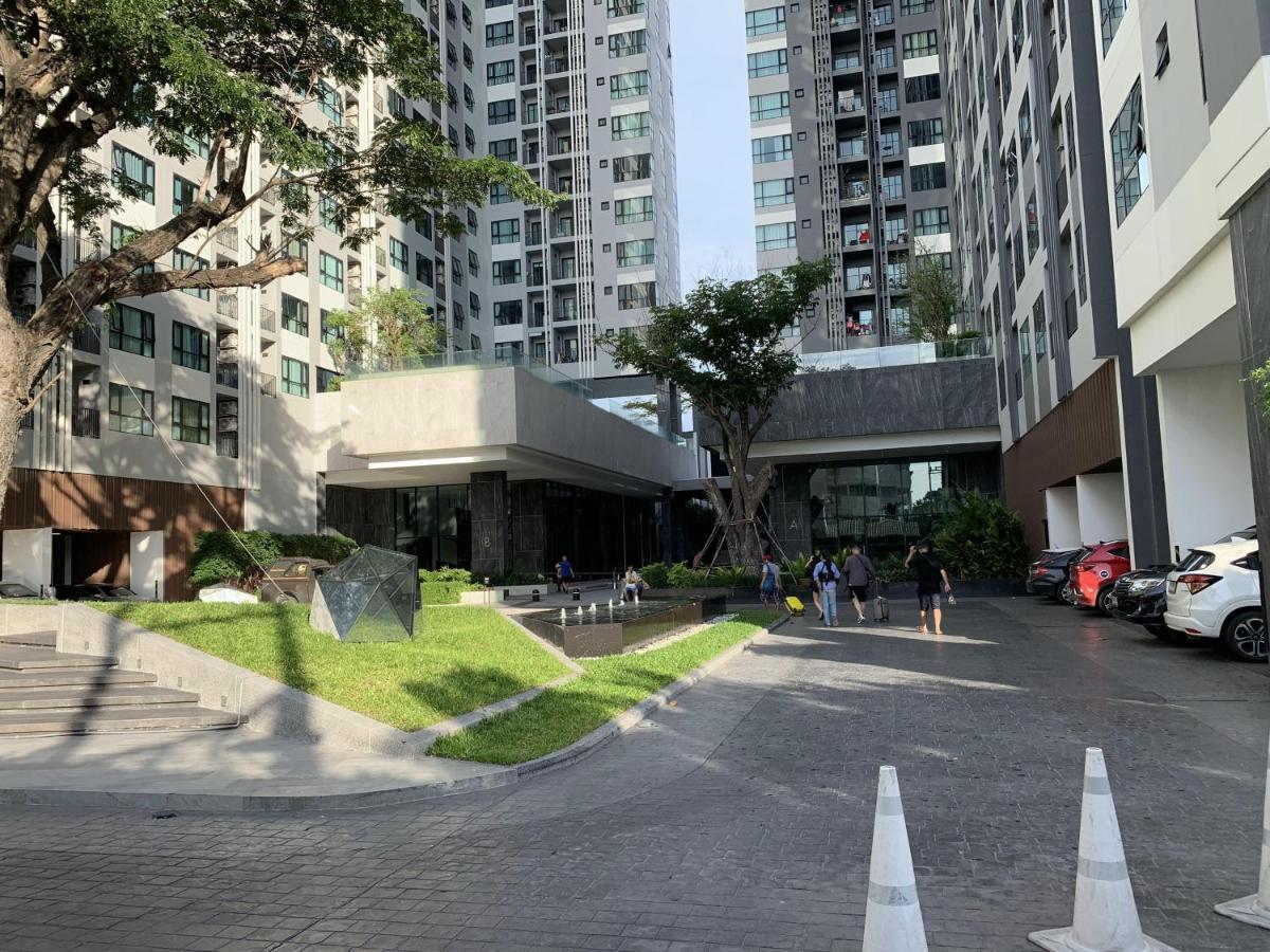 The Base Central Pattaya By Adam Εξωτερικό φωτογραφία