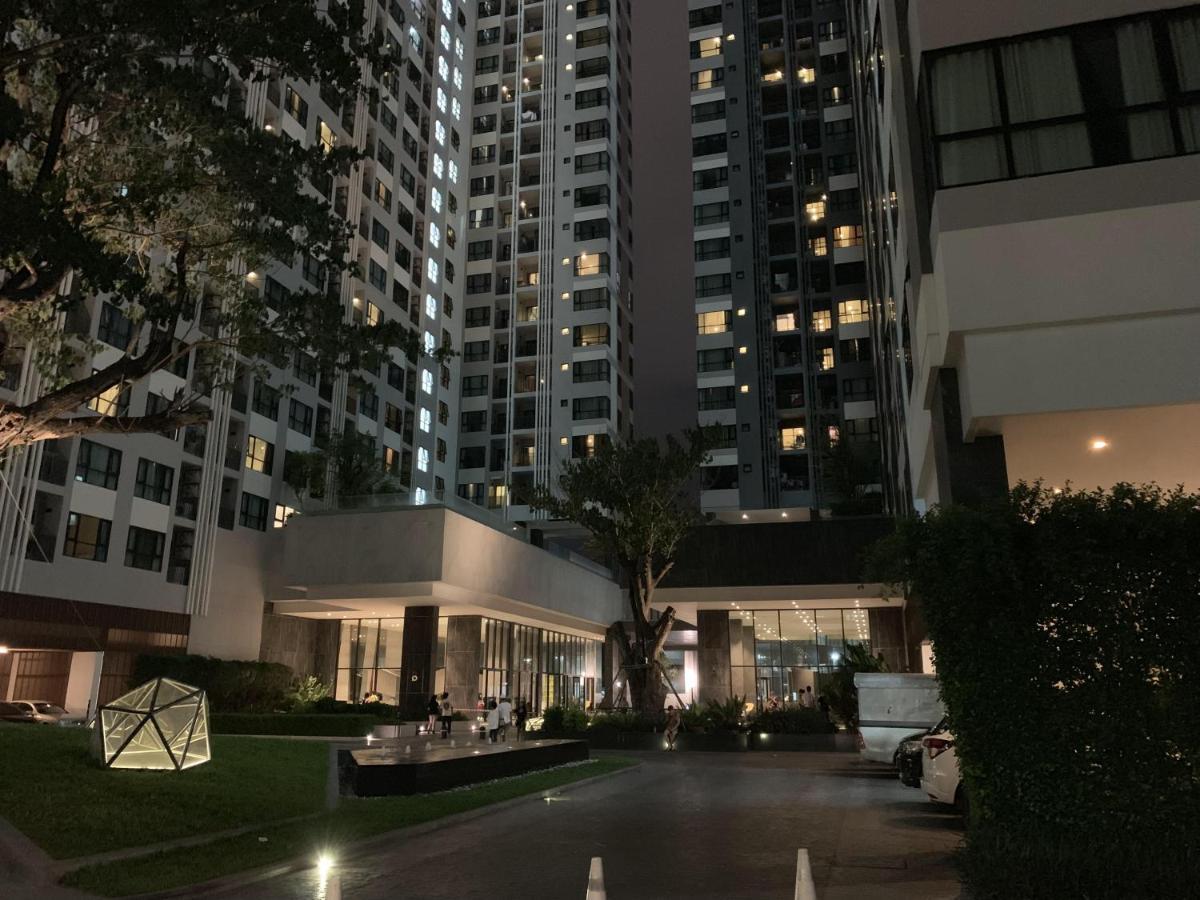 The Base Central Pattaya By Adam Εξωτερικό φωτογραφία