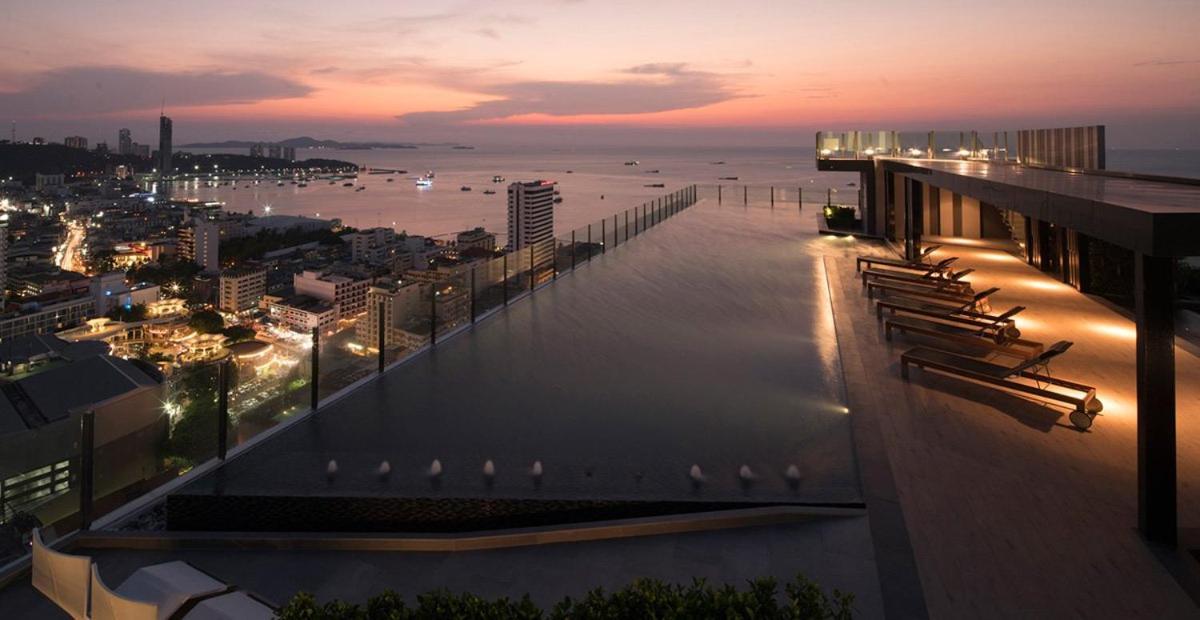 The Base Central Pattaya By Adam Εξωτερικό φωτογραφία