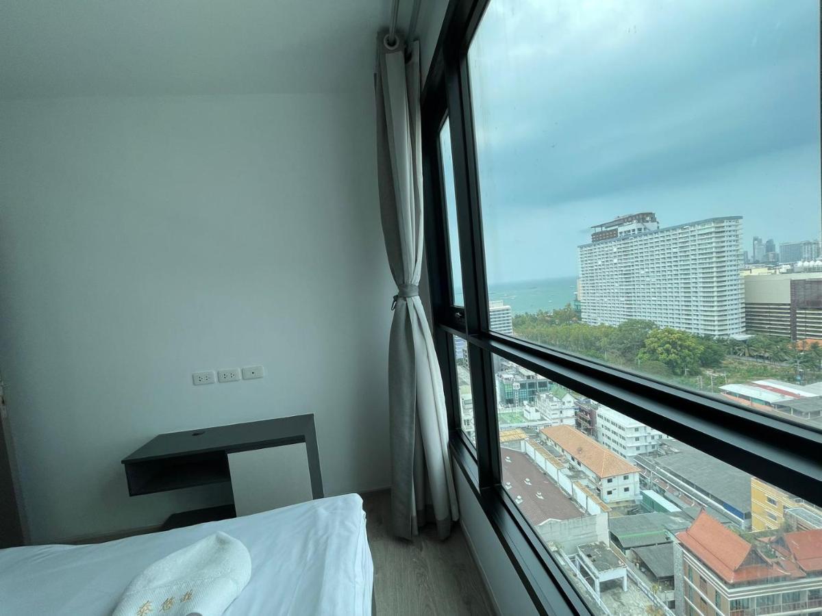 The Base Central Pattaya By Adam Εξωτερικό φωτογραφία