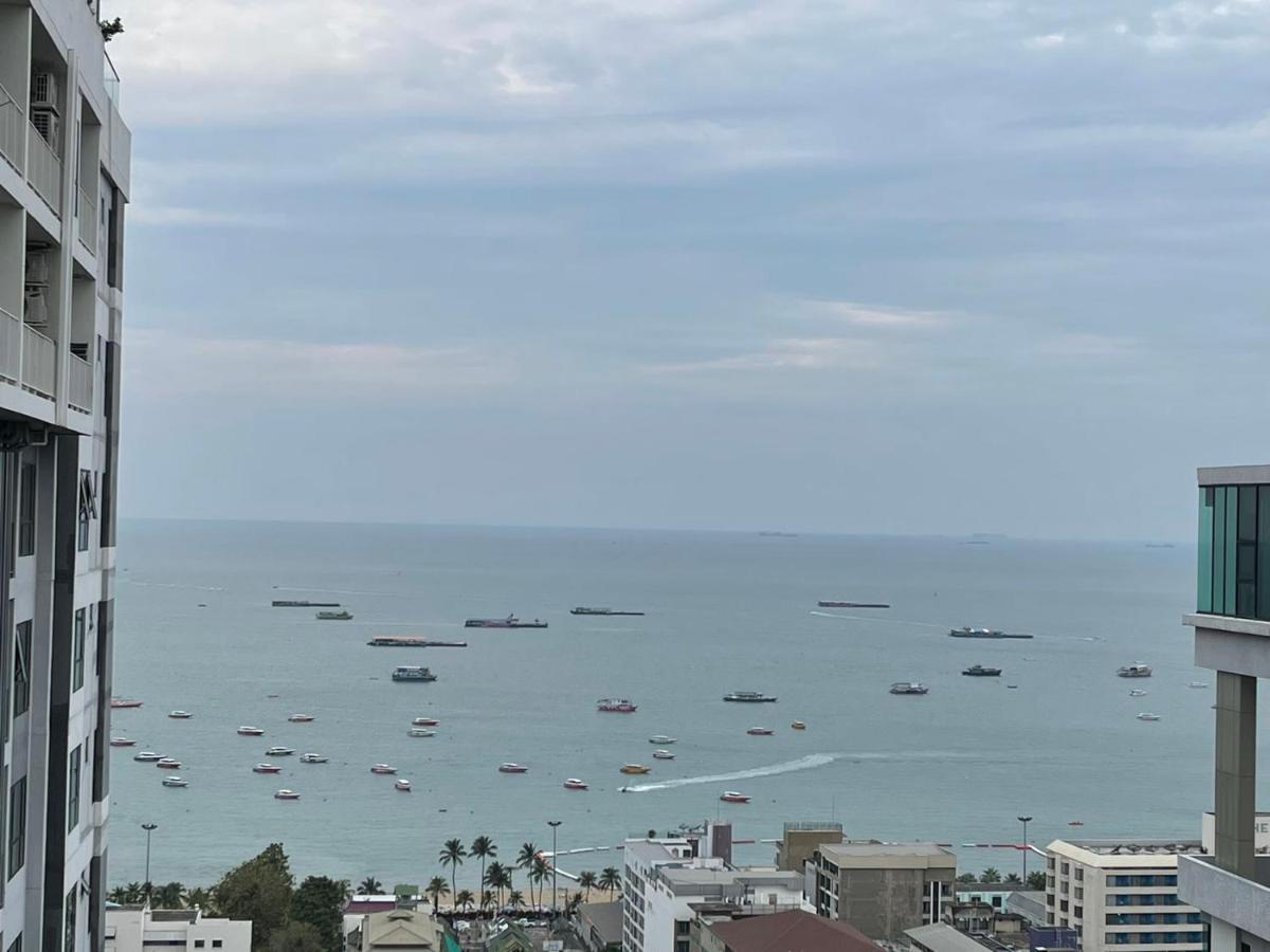 The Base Central Pattaya By Adam Εξωτερικό φωτογραφία