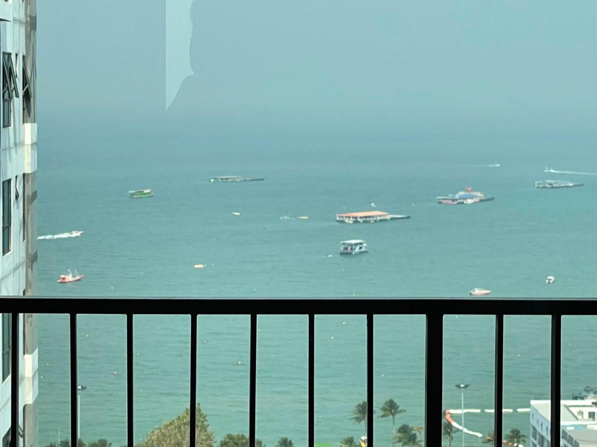 The Base Central Pattaya By Adam Εξωτερικό φωτογραφία